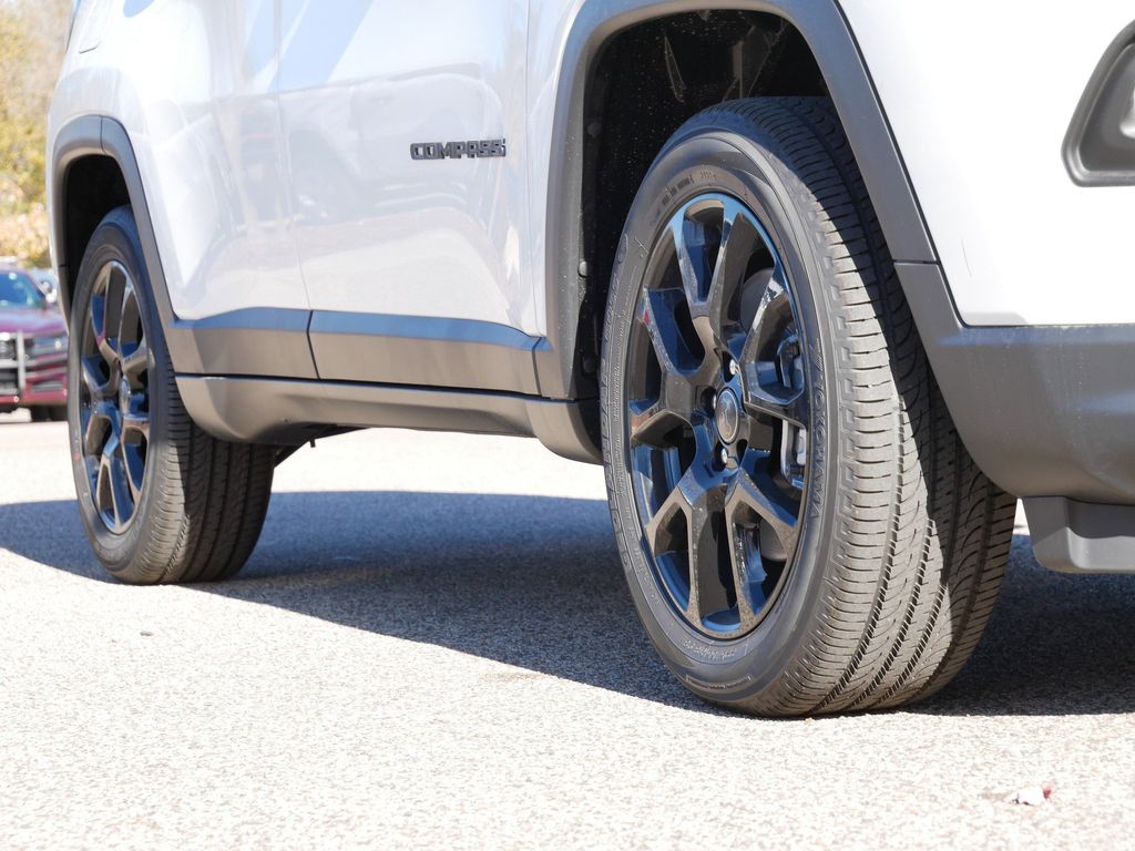 Thumbnail: 2026 Jeep Compass - 6