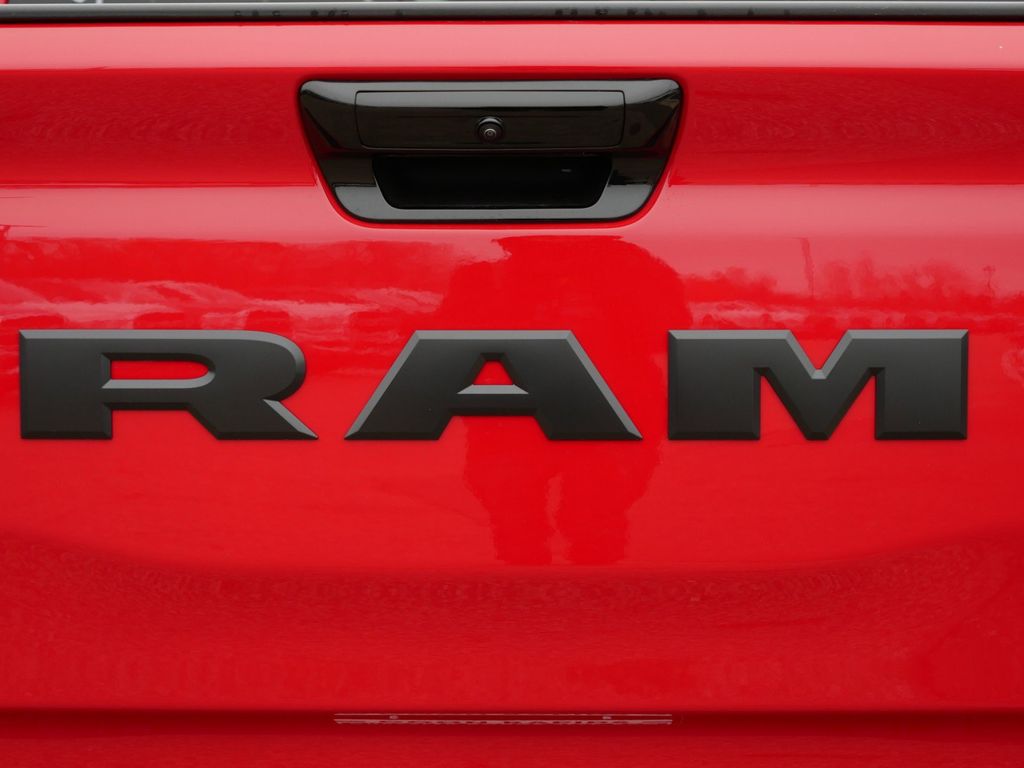 Thumbnail: 2025 RAM 1500 - 13