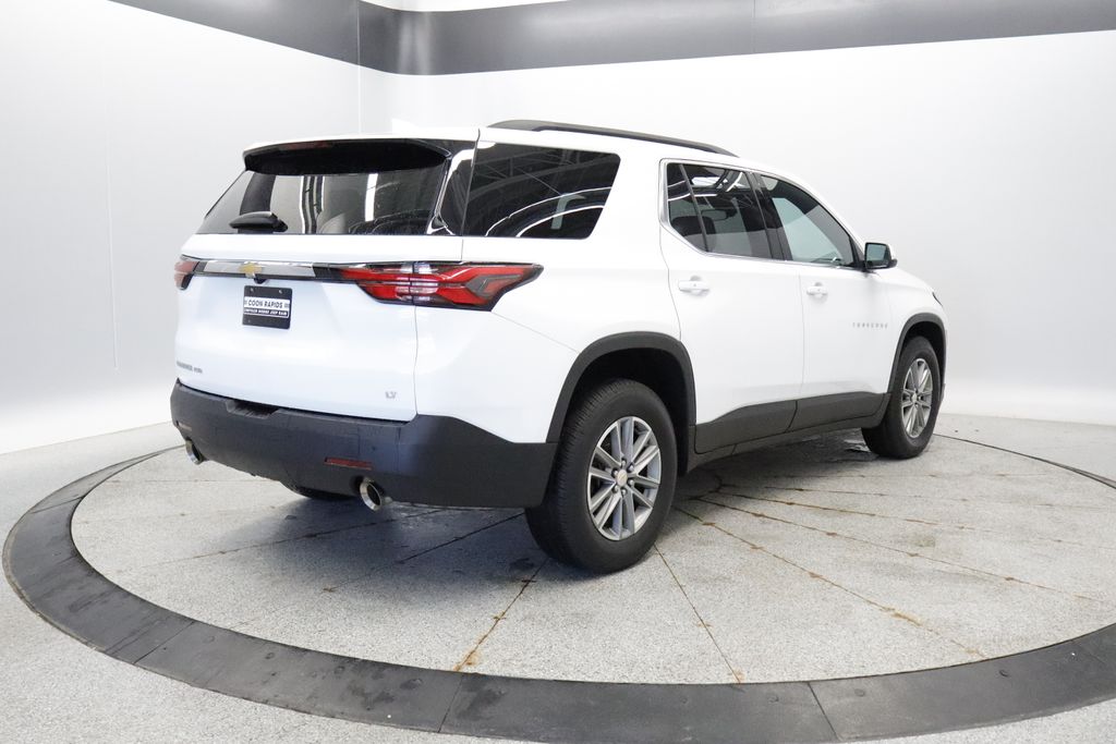 Thumbnail: 2022 Chevrolet Traverse - 6