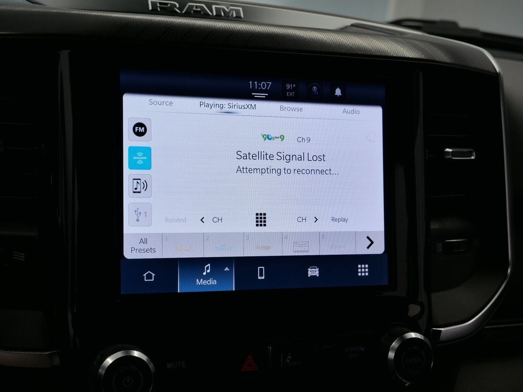 Thumbnail: 2025 RAM 1500 - 28