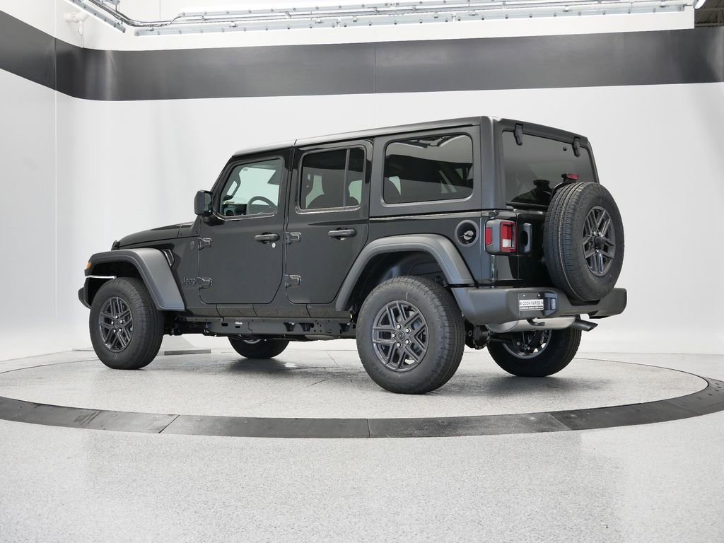 Thumbnail: 2026 Jeep Wrangler - 42