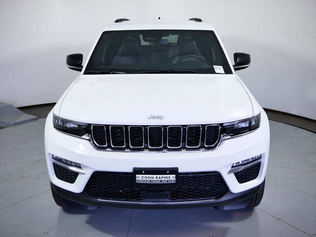 Thumbnail: 2025 Jeep Grand Cherokee - 19