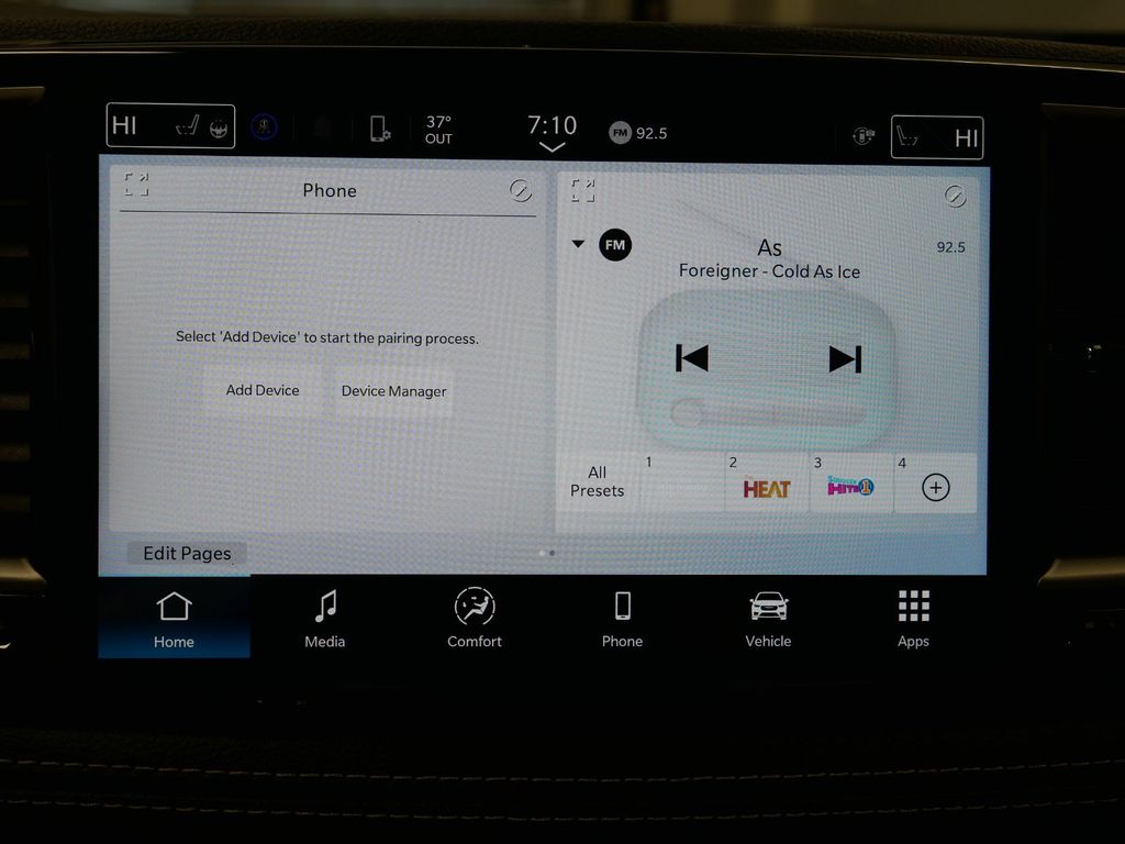 2025 Chrysler Pacifica Hybrid Select 43
