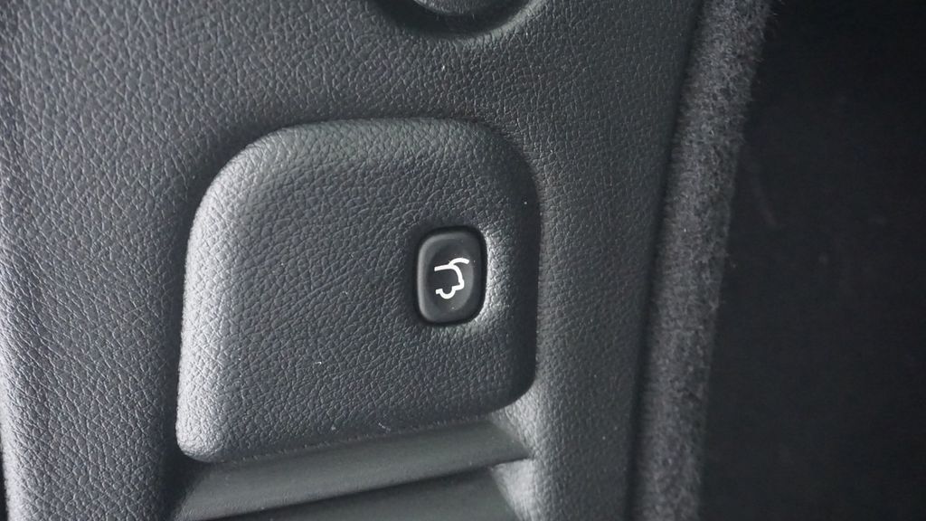 Thumbnail: 2020 Dodge Durango - 20