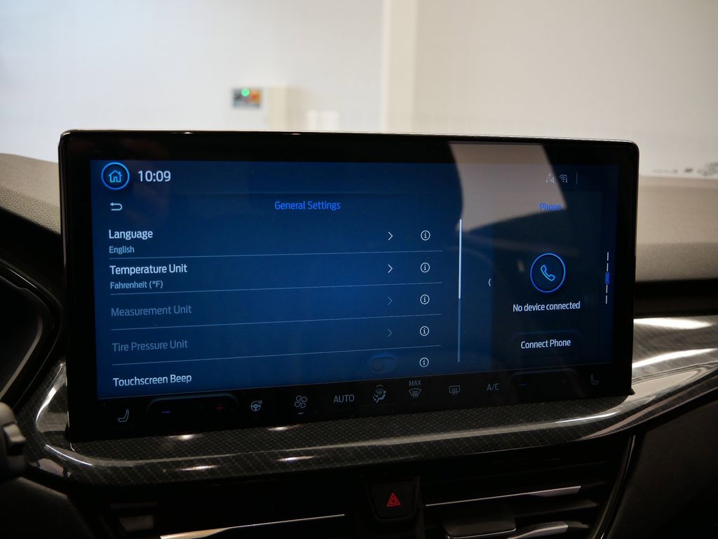 Thumbnail: 2023 Ford Escape - 41