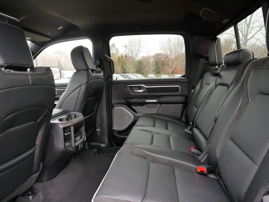 Thumbnail: 2025 RAM 1500 - 29