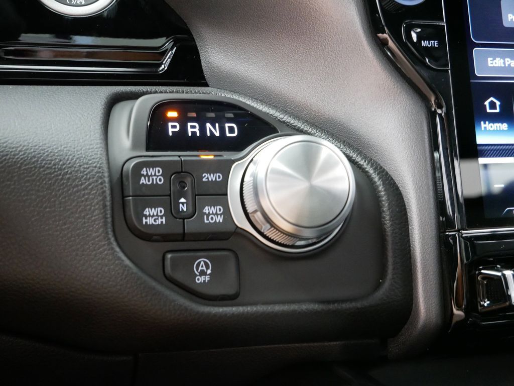 Thumbnail: 2026 RAM 1500 - 36