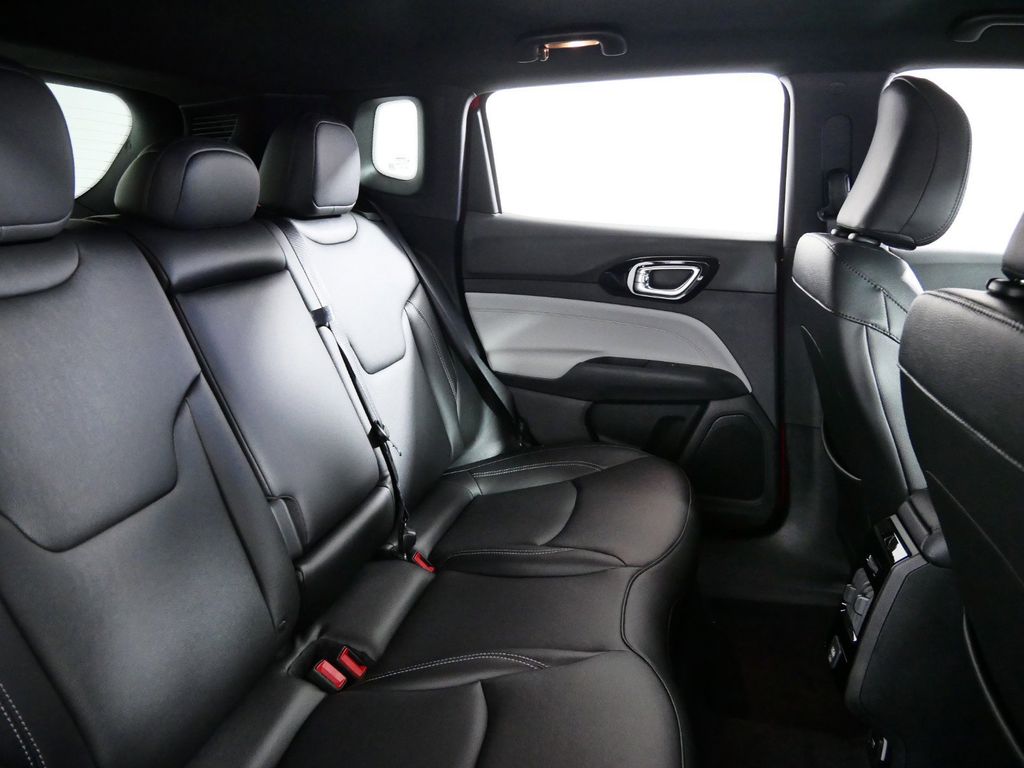 Thumbnail: 2025 Jeep Compass - 27