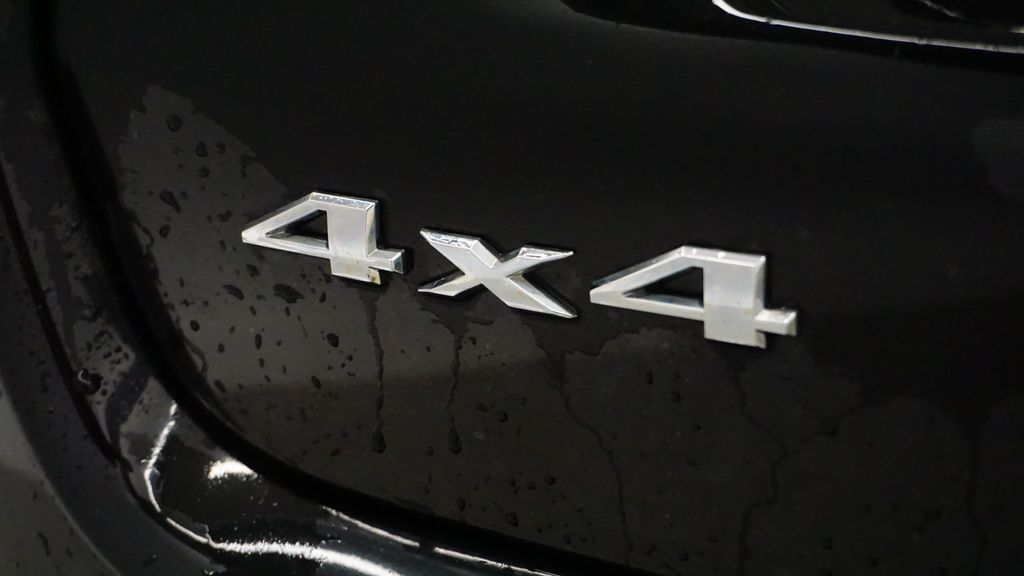 Thumbnail: 2019 Jeep Compass - 17