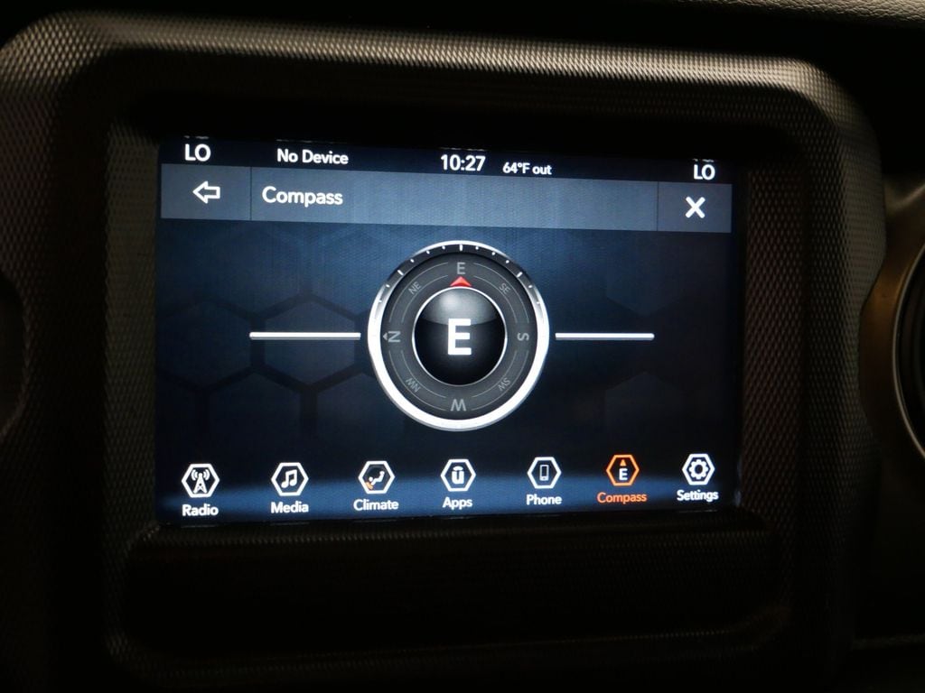 Thumbnail: 2019 Jeep Wrangler - 22