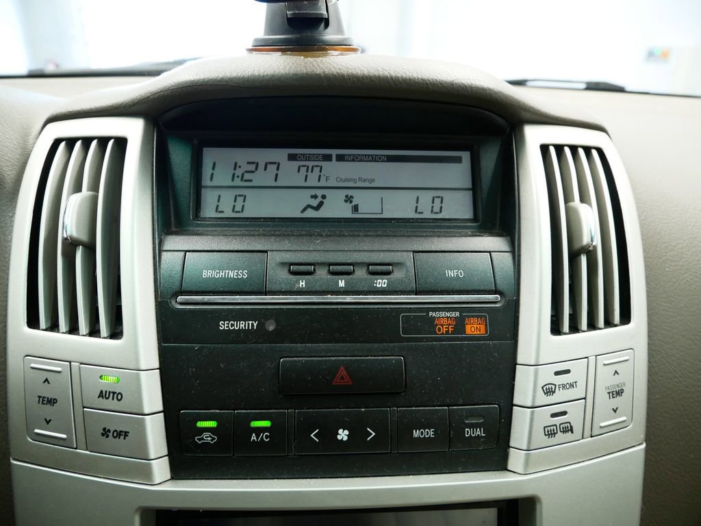Thumbnail: 2005 Lexus RX - 27