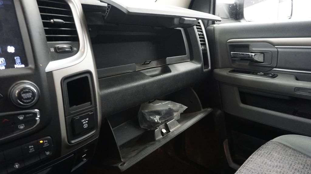 Thumbnail: 2015 RAM 1500 - 38