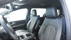 Thumbnail: 2026 Chrysler Voyager - 12