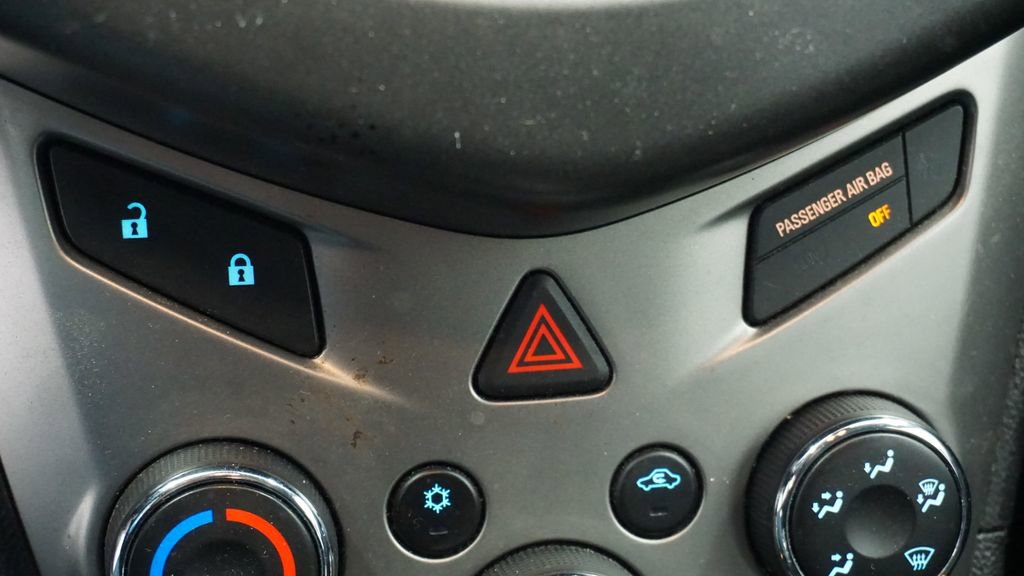 Thumbnail: 2013 Chevrolet Sonic - 28