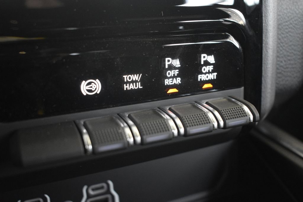 Thumbnail: 2026 RAM 2500 - 38