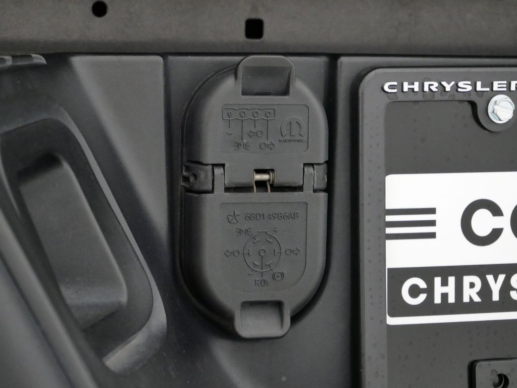 Thumbnail: 2021 RAM 1500 Classic - 45