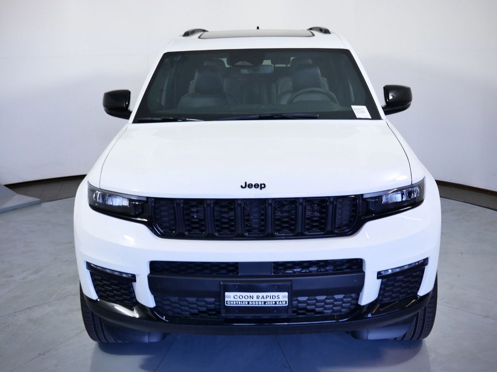 Thumbnail: 2025 Jeep Grand Cherokee L - 18