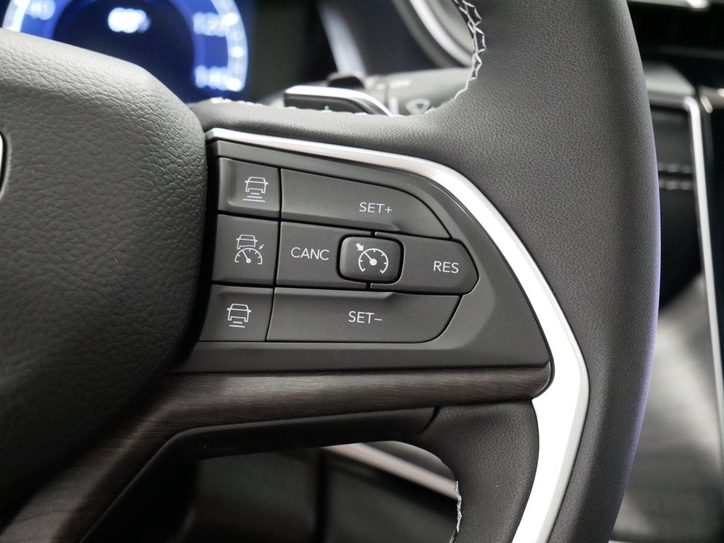 Thumbnail: 2025 Jeep Grand Cherokee - 28