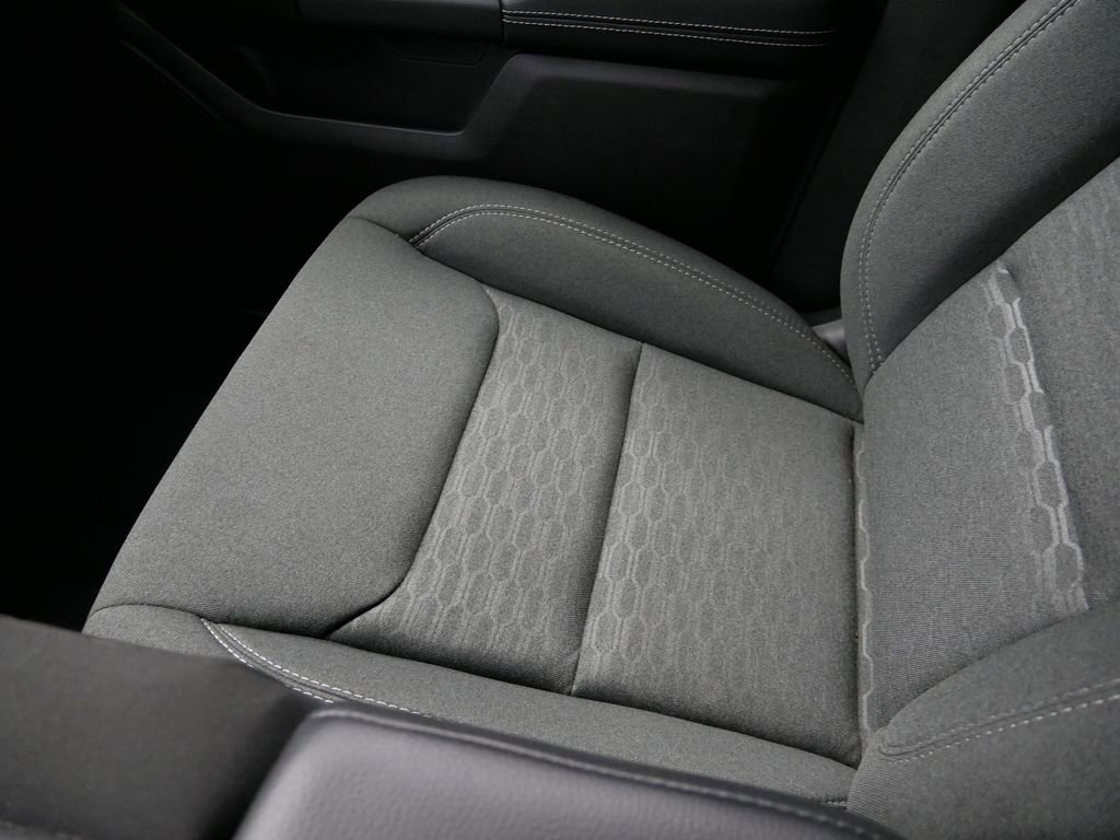 Thumbnail: 2025 RAM 1500 - 34
