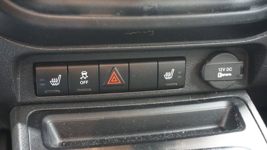 Thumbnail: 2012 Jeep Patriot - 27