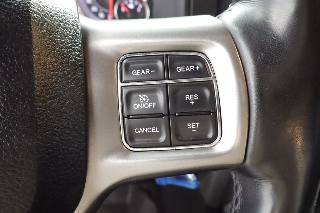 Thumbnail: 2021 RAM 1500 Classic - 27