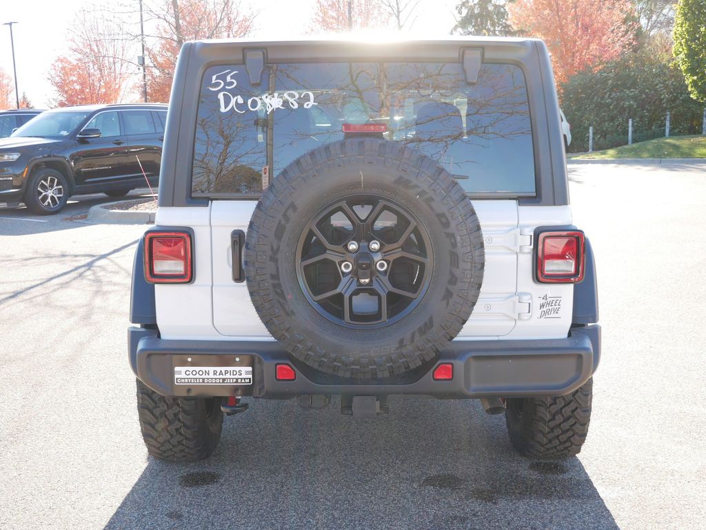 Thumbnail: 2026 Jeep Wrangler - 10