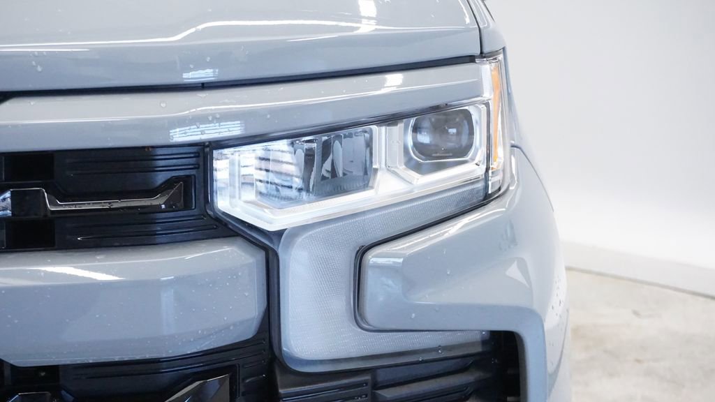 Thumbnail: 2024 Chevrolet Silverado 1500 - 12