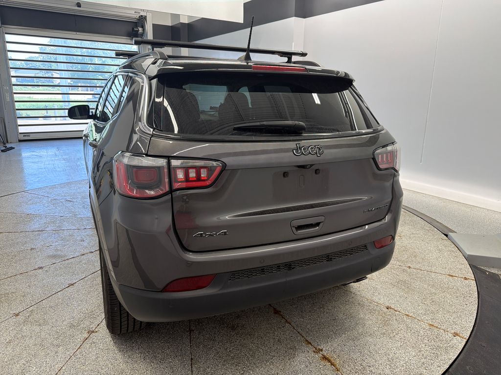 Thumbnail: 2018 Jeep Compass - 12