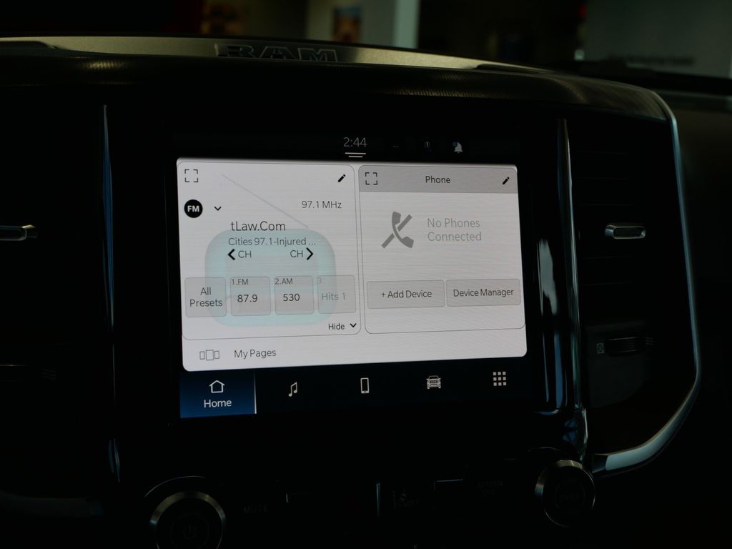 Thumbnail: 2026 RAM 1500 - 25