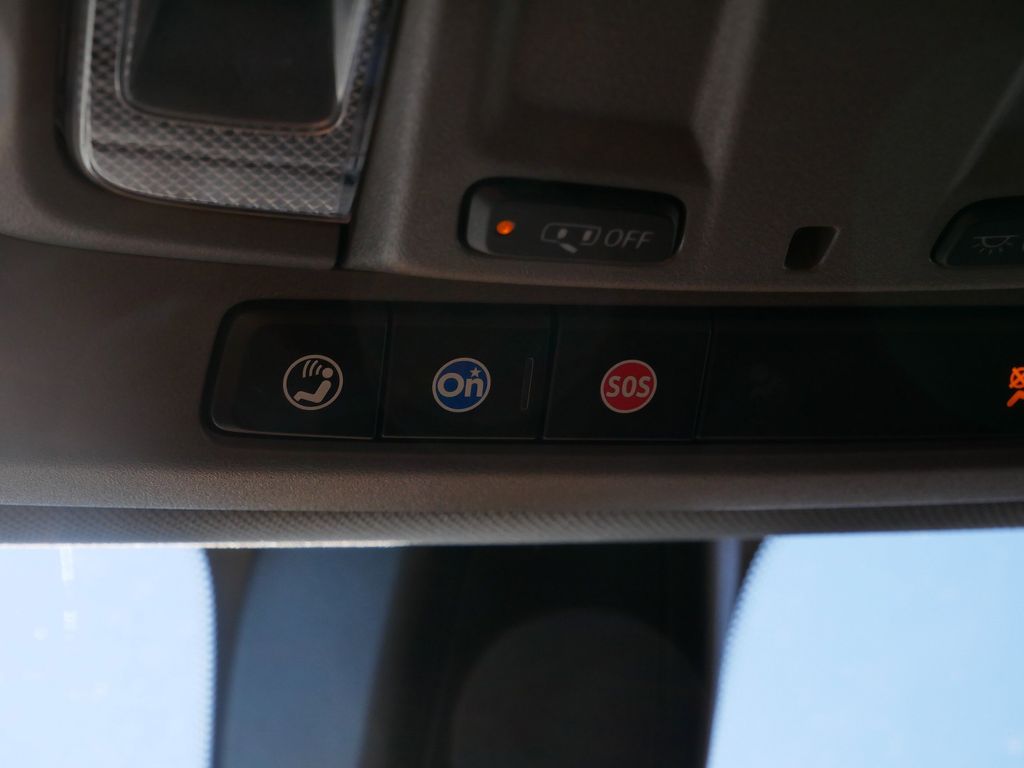 Thumbnail: 2019 Chevrolet Silverado 1500 - 36