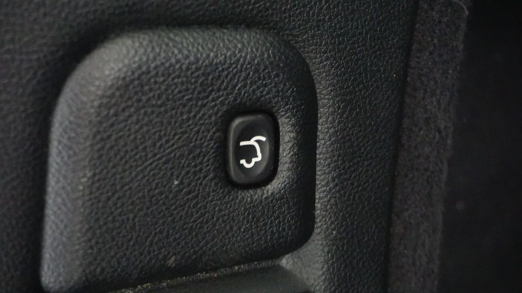 Thumbnail: 2020 Dodge Durango - 20