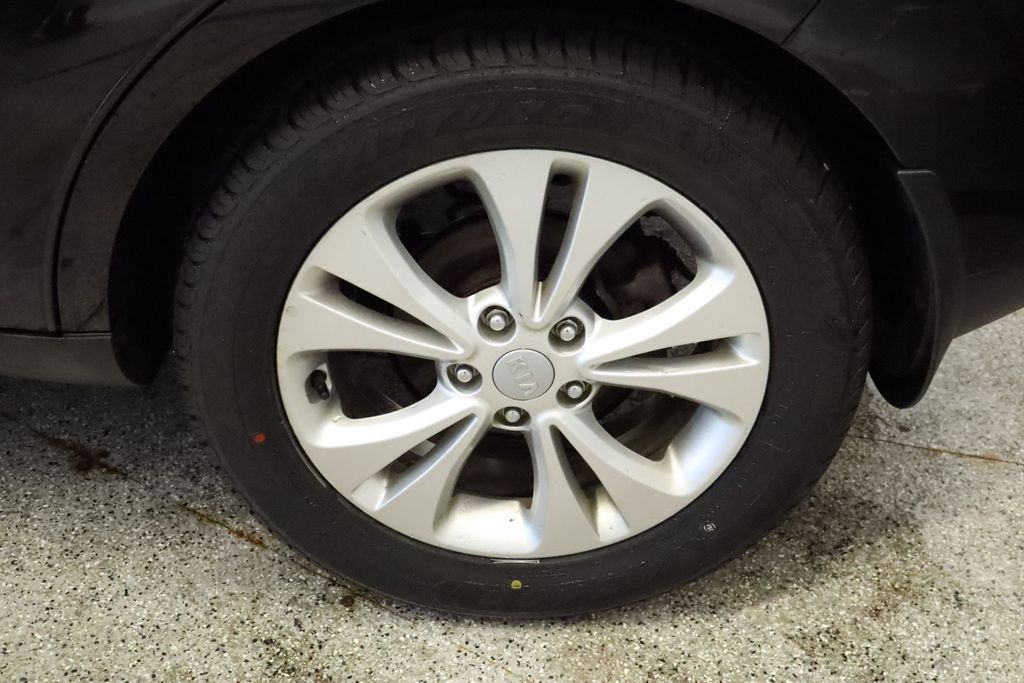 Thumbnail: 2016 Kia Soul - 16