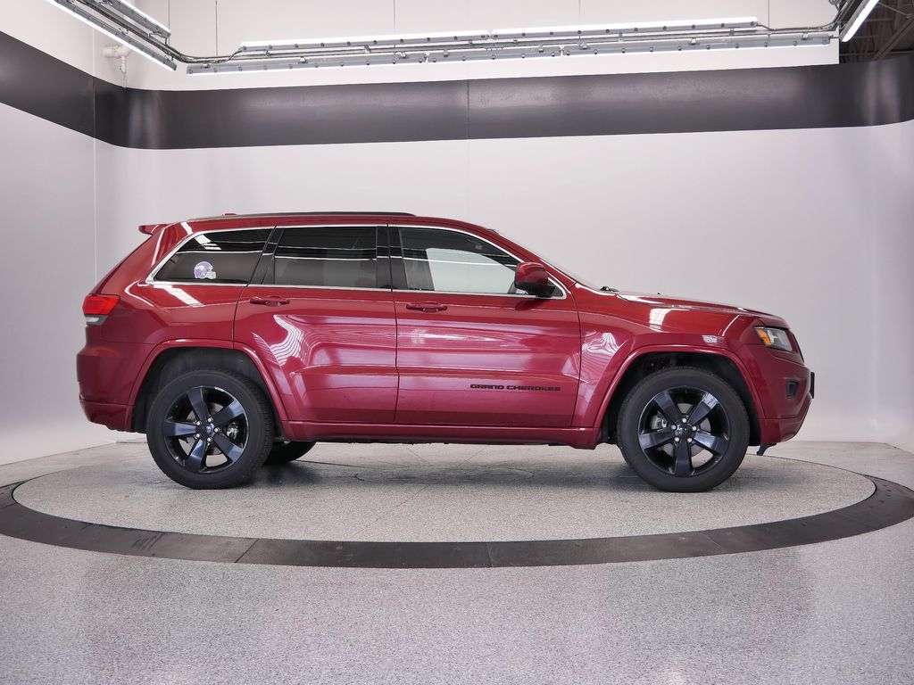 Thumbnail: 2014 Jeep Grand Cherokee - 8