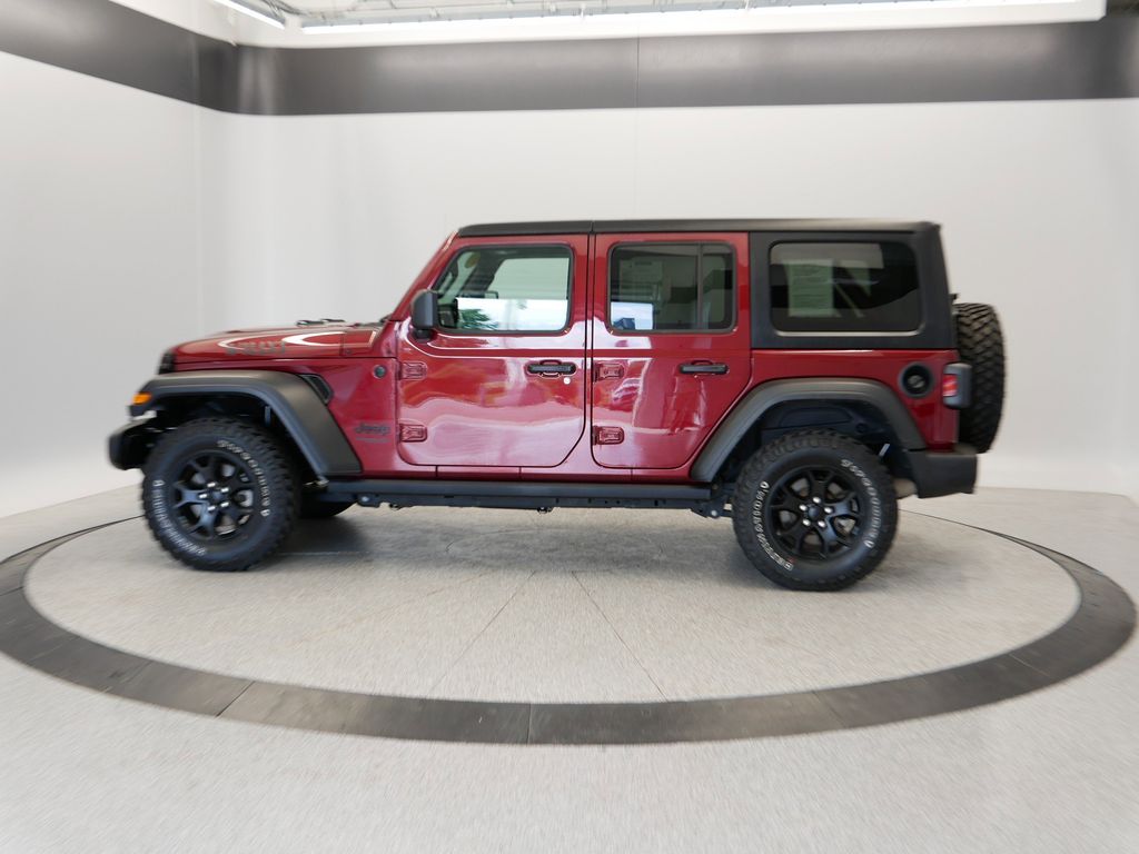 Thumbnail: 2021 Jeep Wrangler - 41