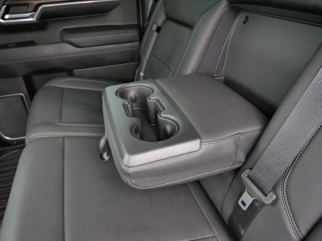 Thumbnail: 2022 GMC Sierra 1500 - 11