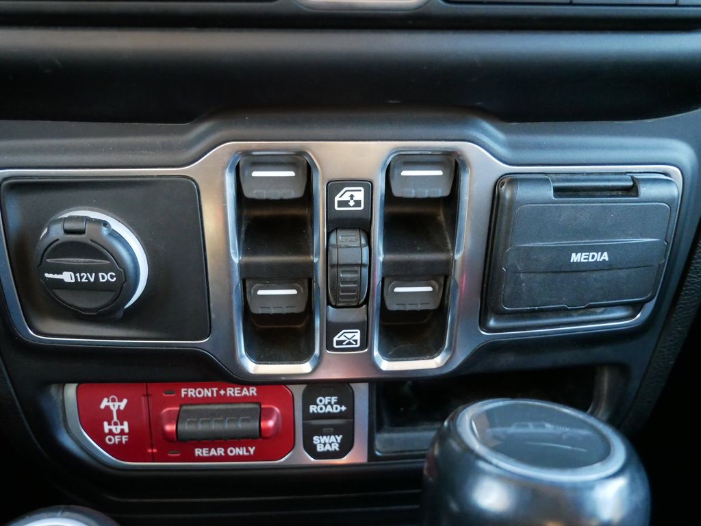 Thumbnail: 2020 Jeep Gladiator - 49