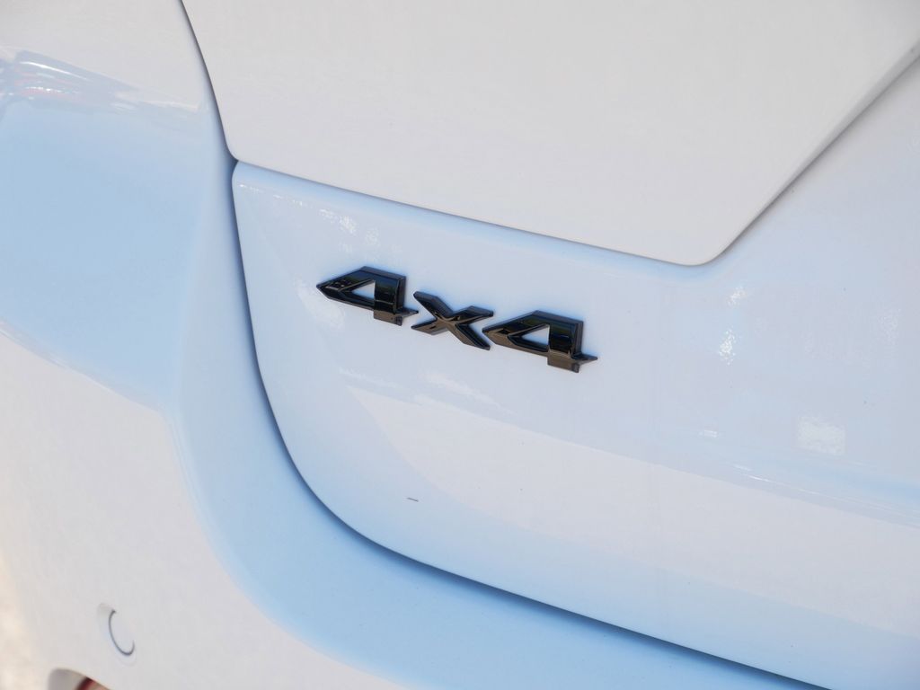 Thumbnail: 2025 Jeep Grand Cherokee - 14