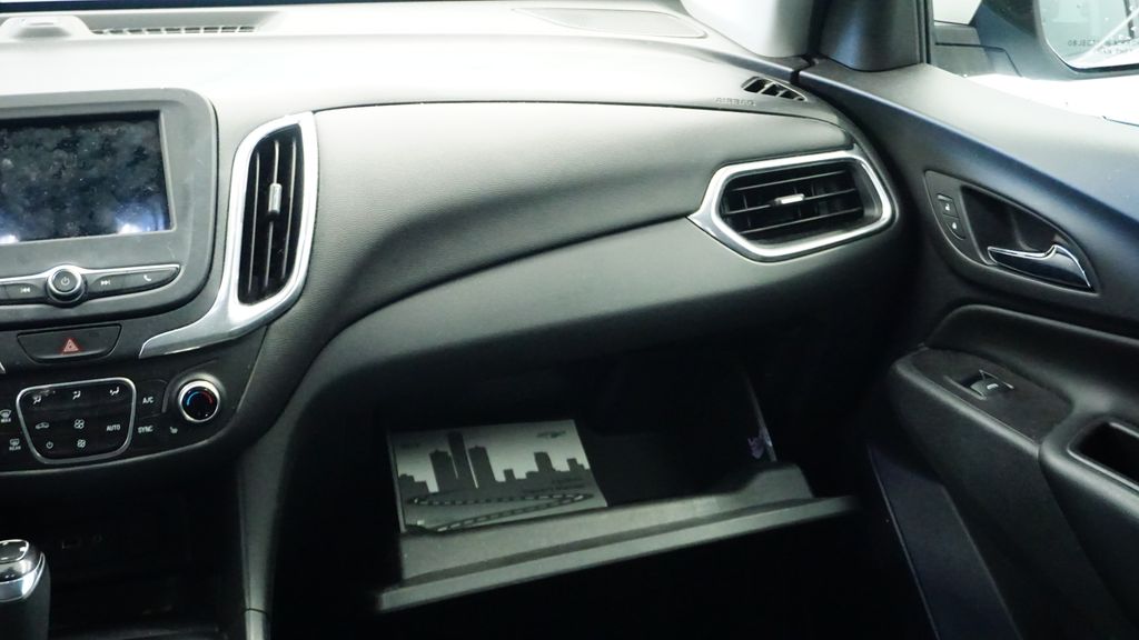 Thumbnail: 2019 Chevrolet Equinox - 24