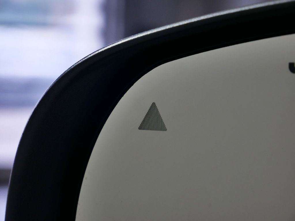 Thumbnail: 2024 Jeep Compass - 32