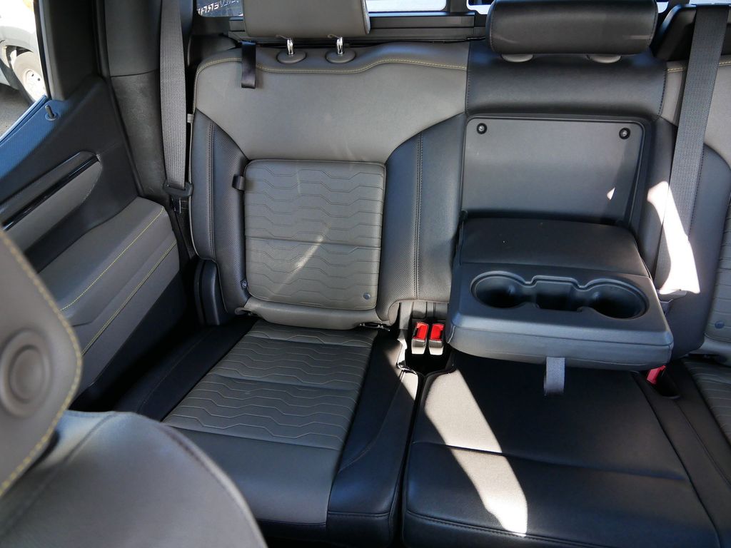 Thumbnail: 2022 Chevrolet Silverado 1500 - 26