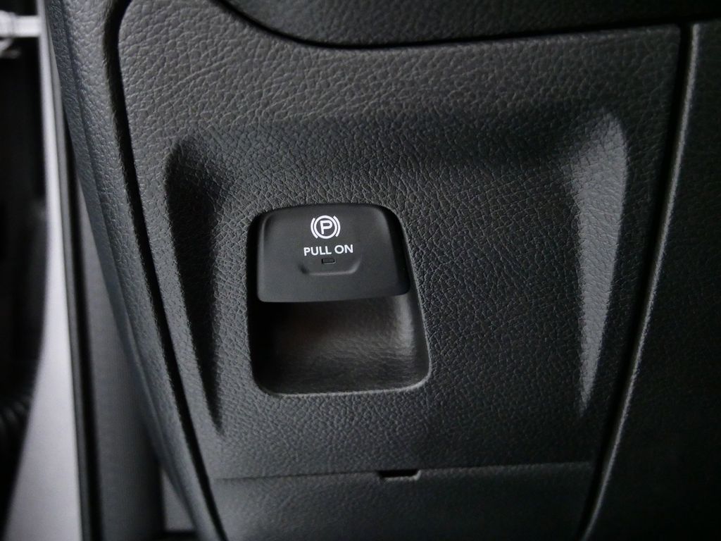 Thumbnail: 2025 RAM 1500 - 38