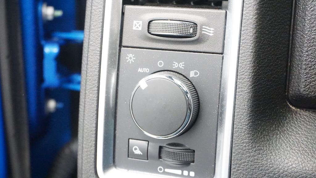 Thumbnail: 2022 RAM 1500 Classic - 29