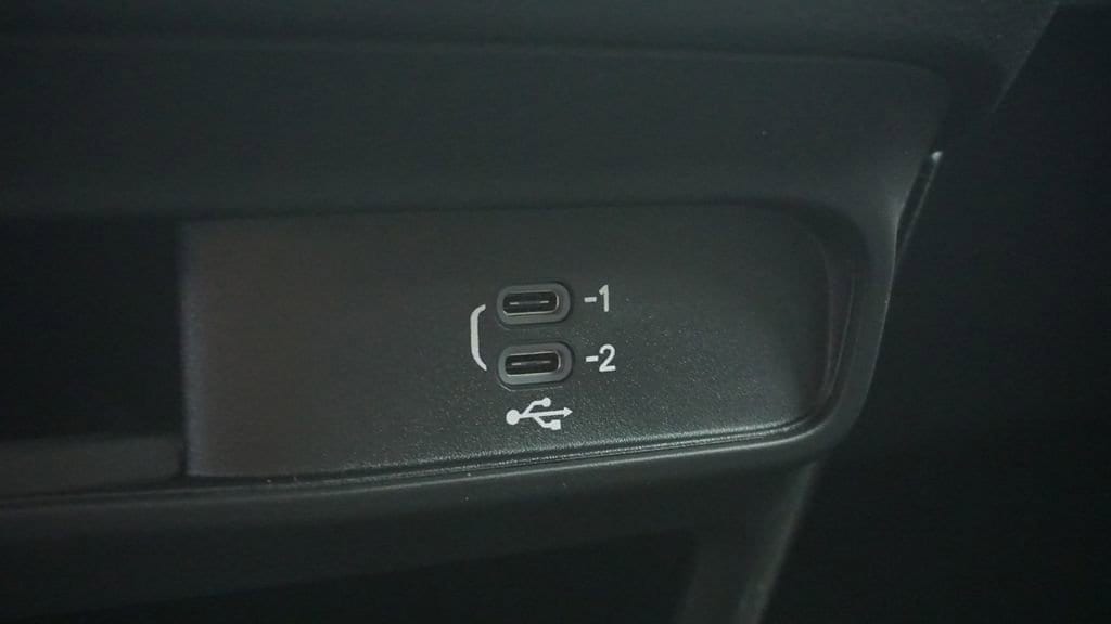 Thumbnail: 2026 Chrysler Voyager - 44