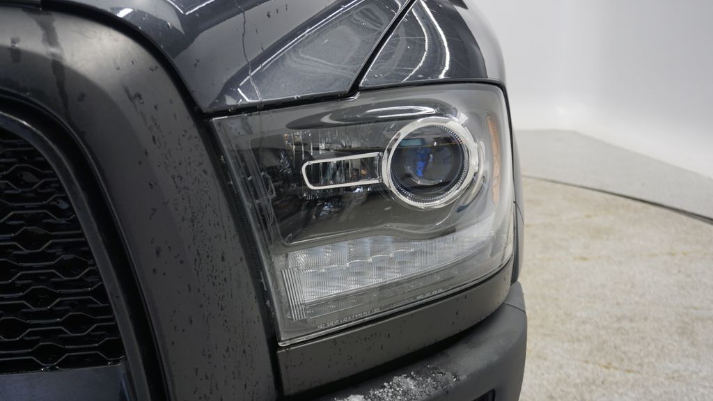 Thumbnail: 2021 RAM 1500 Classic - 13