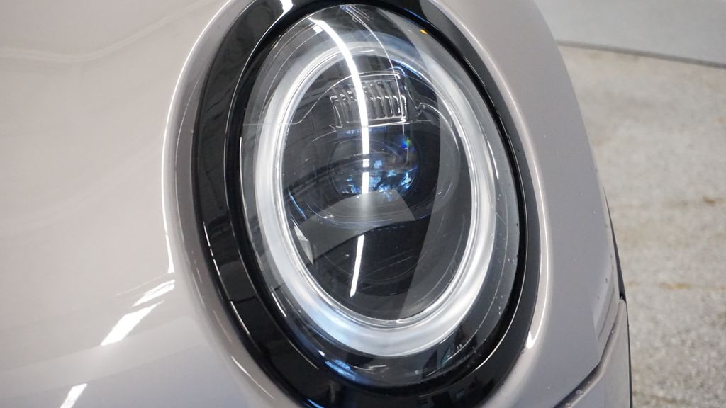 Thumbnail: 2022 MINI Cooper Clubman - 16