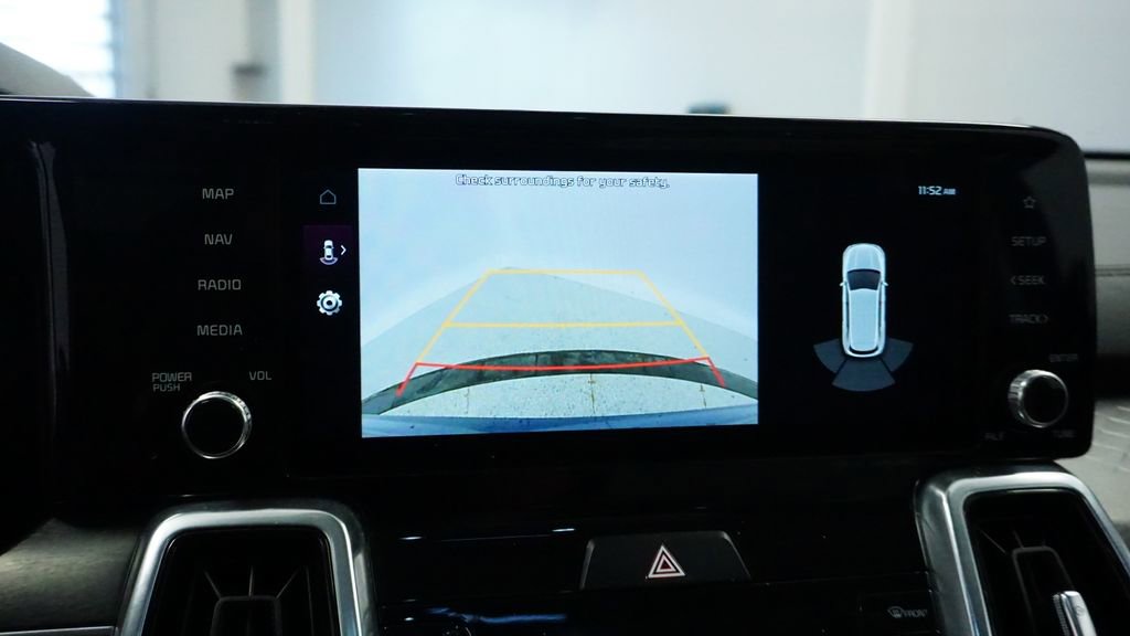 Thumbnail: 2023 Kia Sorento - 36