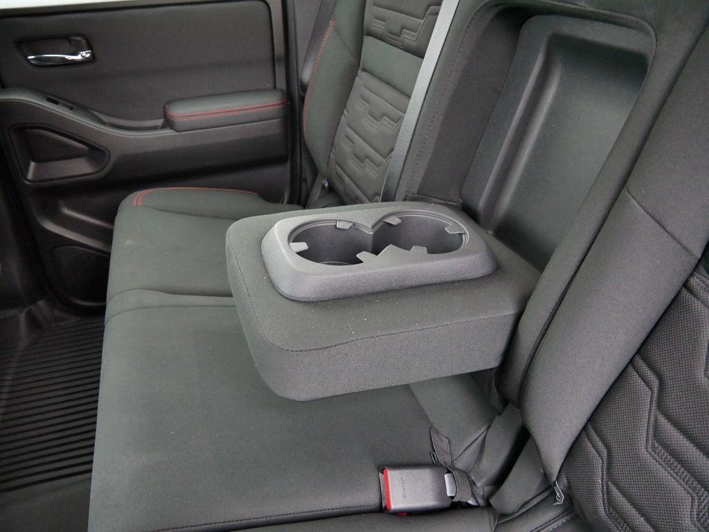 Thumbnail: 2024 Nissan Frontier - 13