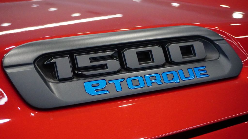 Thumbnail: 2026 RAM 1500 - 10