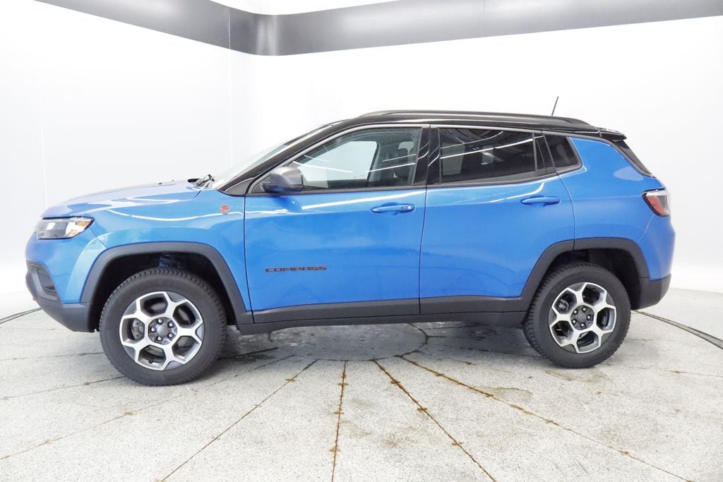 Thumbnail: 2022 Jeep Compass - 2