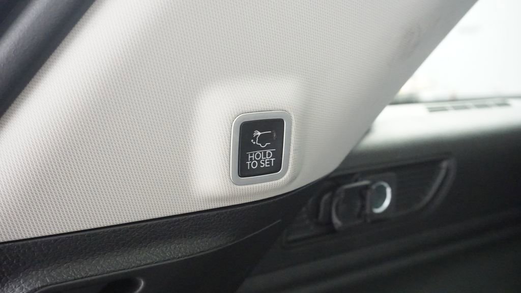 Thumbnail: 2023 Jeep Grand Cherokee - 19